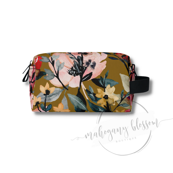 Ditsy Daisy Toiletry Bag